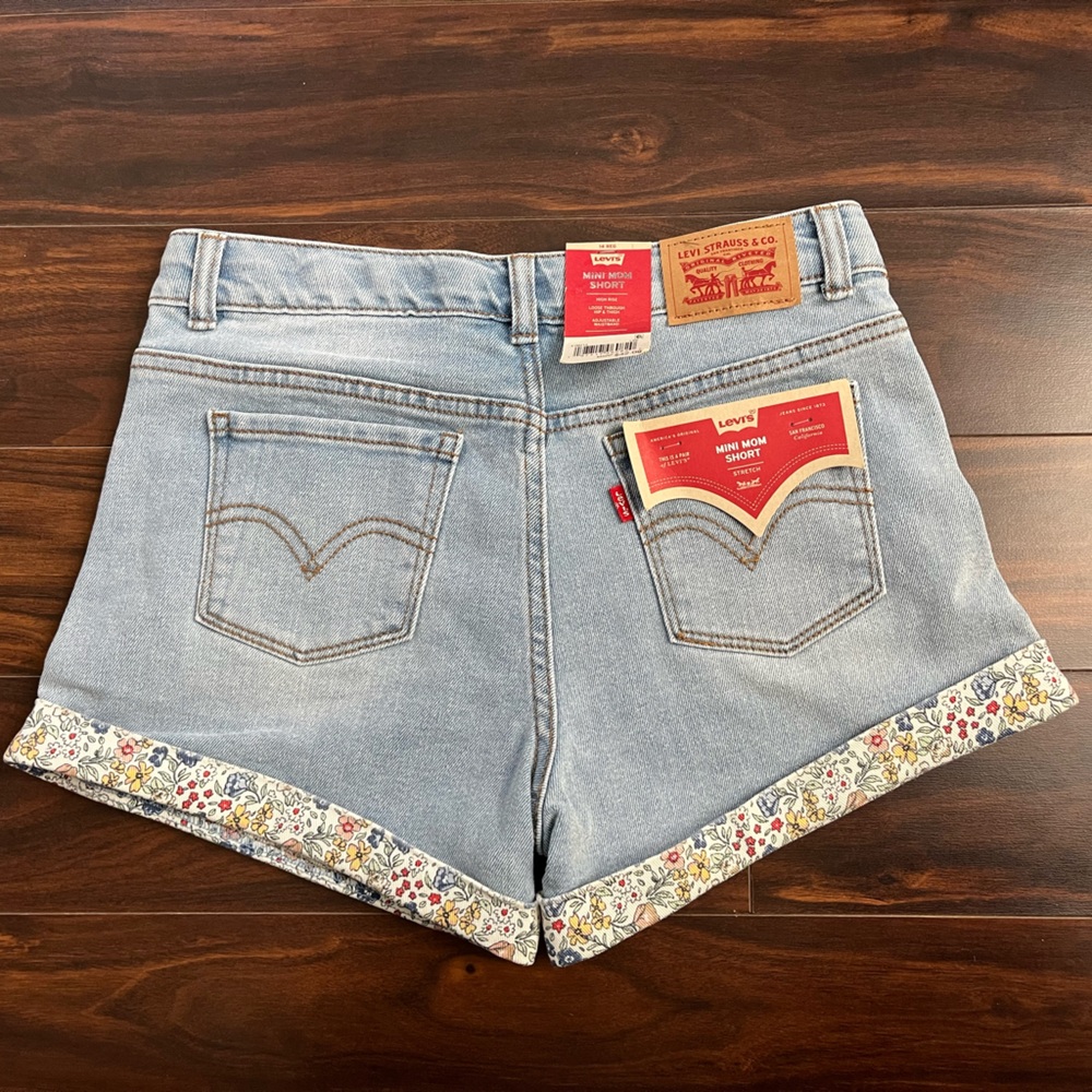 Levi's Denim with Floral Accents Mini Mom Shorts, girls 14, NWT - Picture 2 of 3